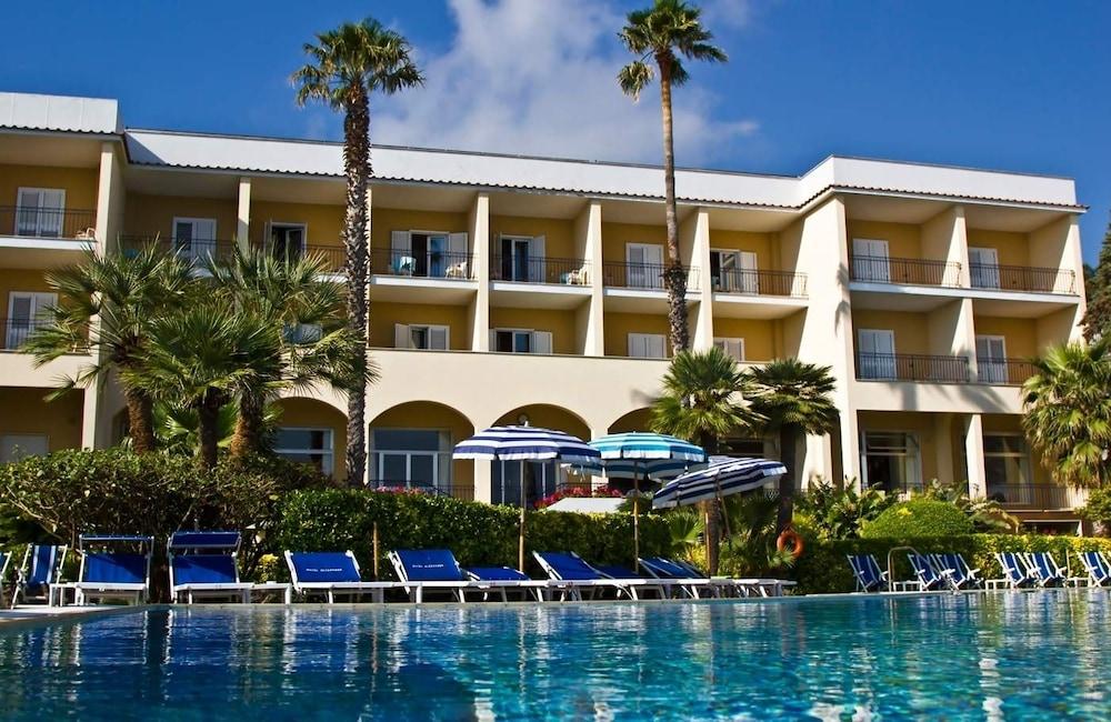 Hotel Terme Alexander Ischia Exteriör bild