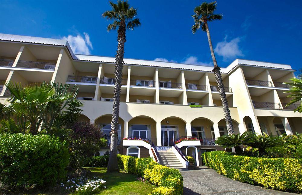 Hotel Terme Alexander Ischia Exteriör bild